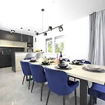 Tatil Evi Juniperus Mit Eigenem Pool By Interhome