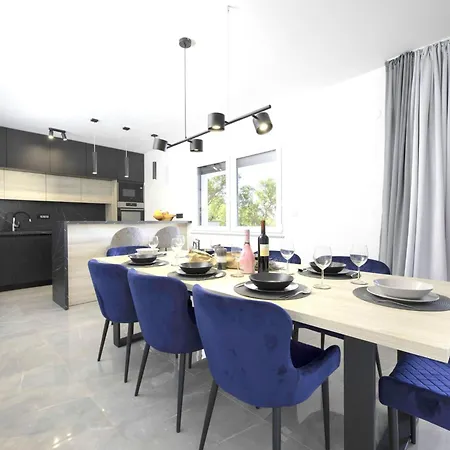 Prázdninový dům Juniperus Mit Eigenem Pool By Interhome
